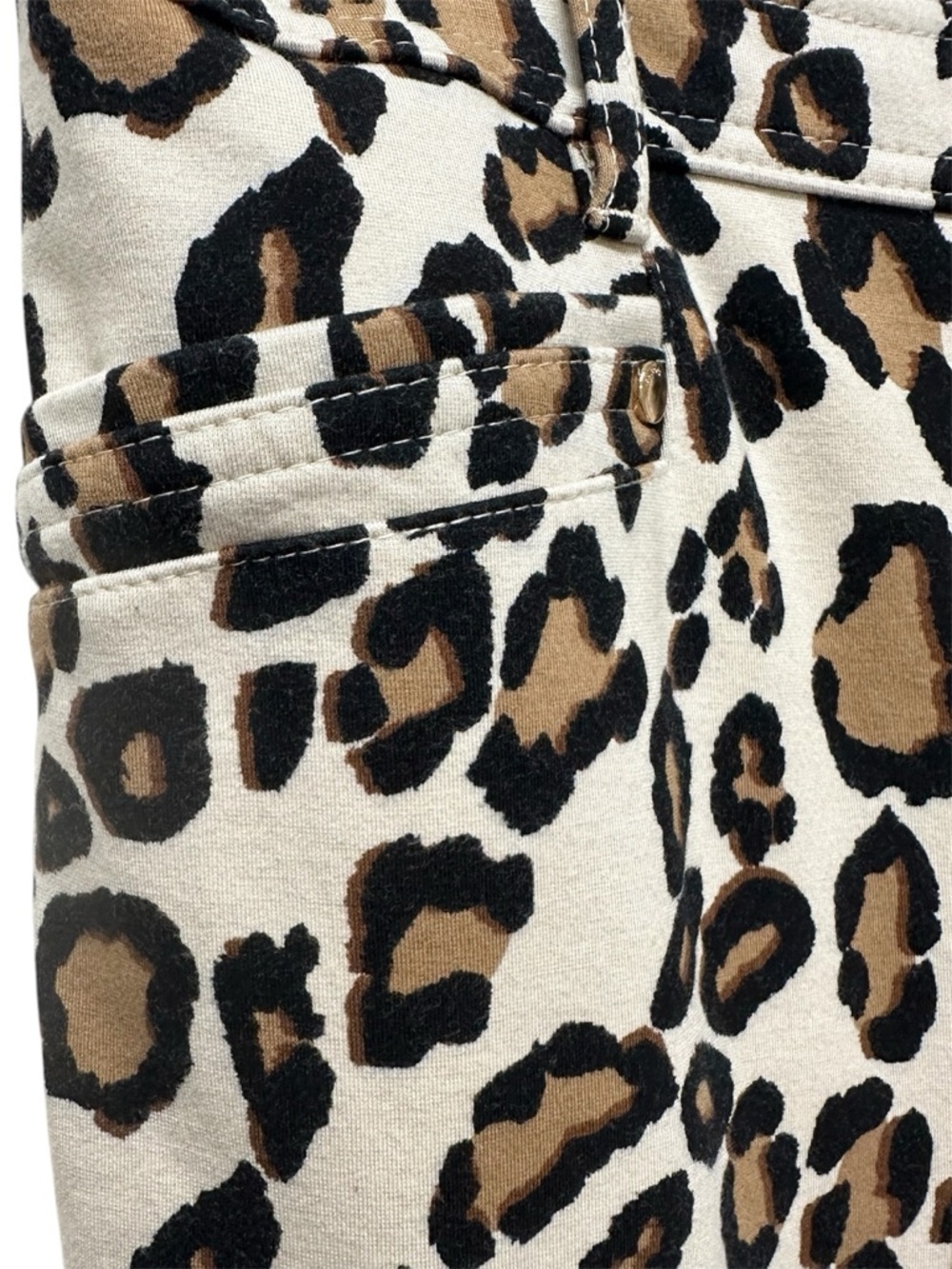 Chico's So Slimming Ponte Knit Tapered Ankle Pants. Leopard Print 2.5 L Women’s - Picture 4 of 7